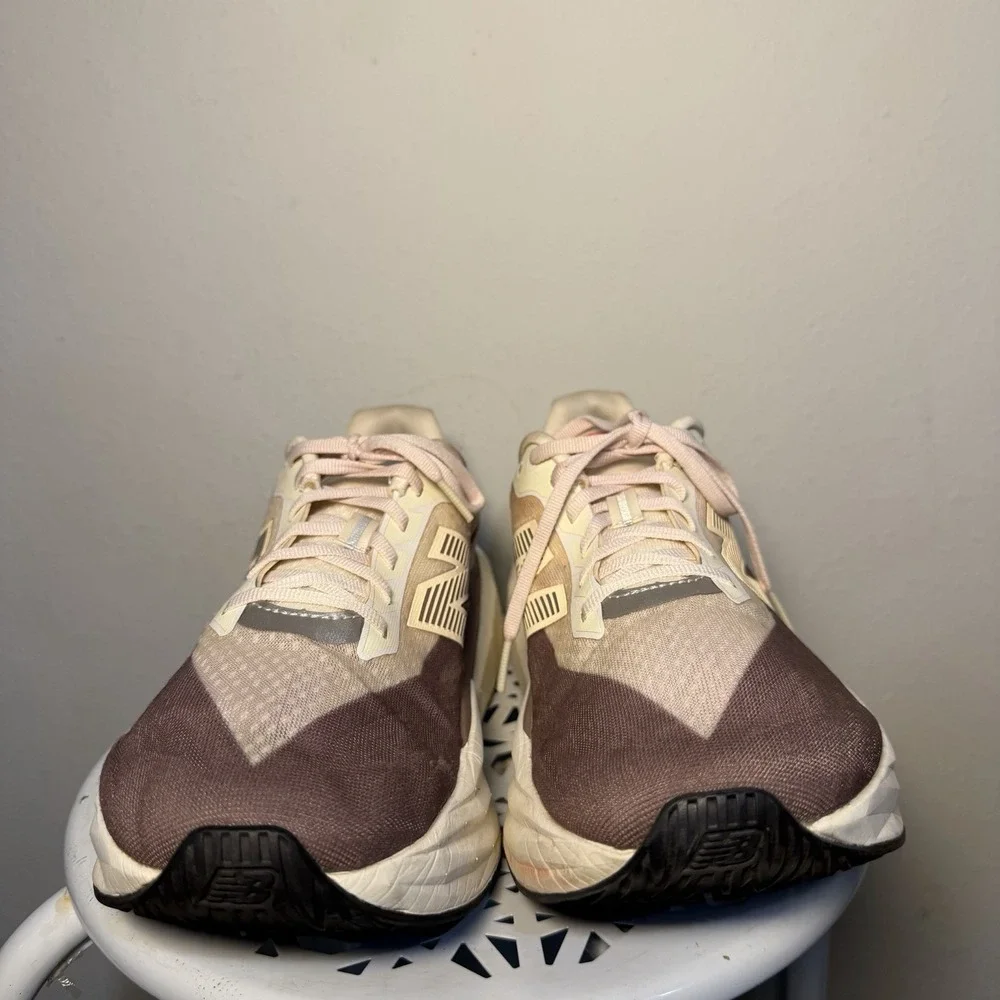 Size 11 New Balance FuelCell Rebel v5 Angora Earth Shadow Men's Shoes